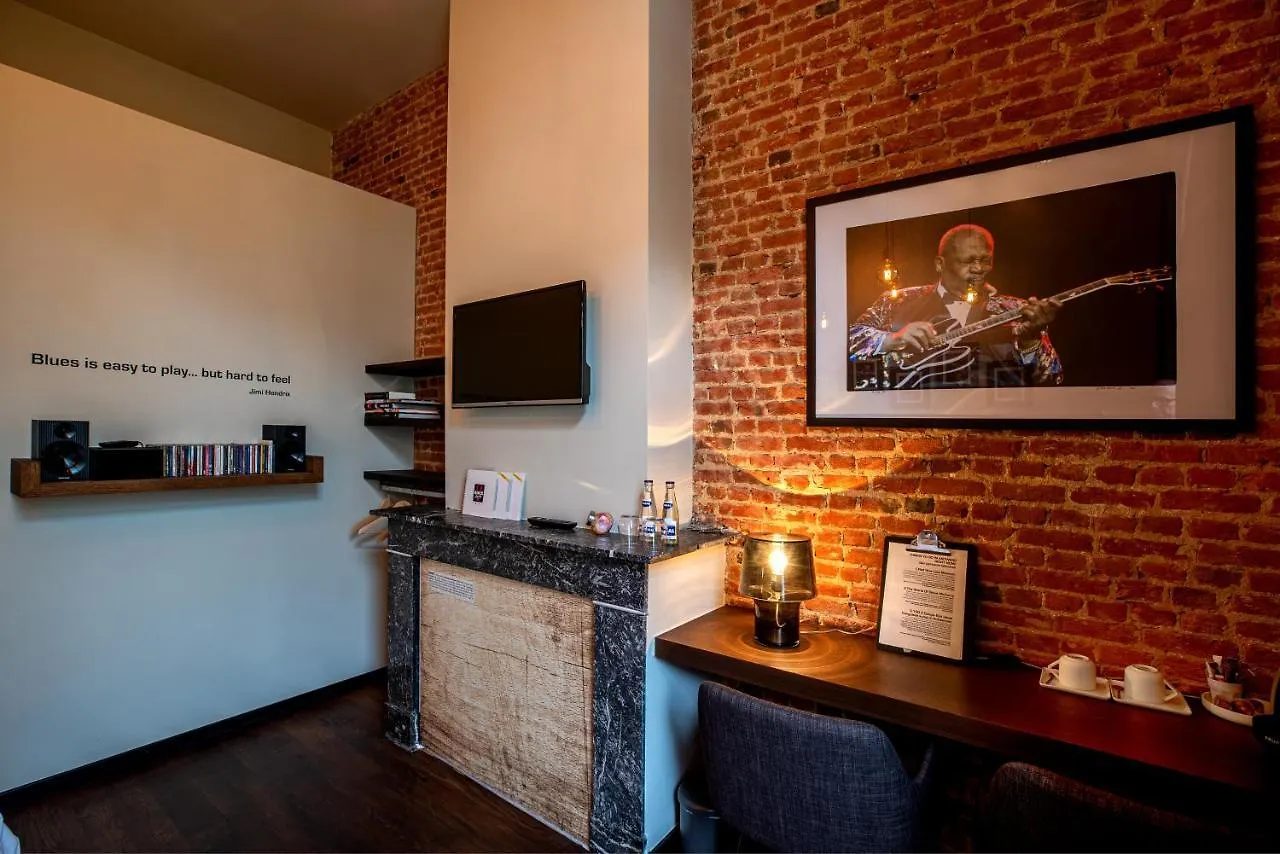 Rock Lobster City Lodge Antwerp Belgium